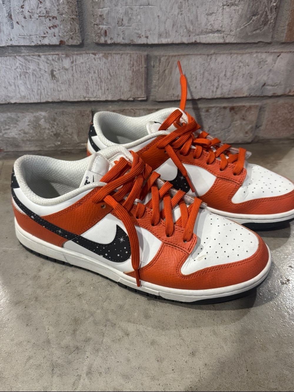 Nike Men’s Orange, White & Black Low-Top Sneakers